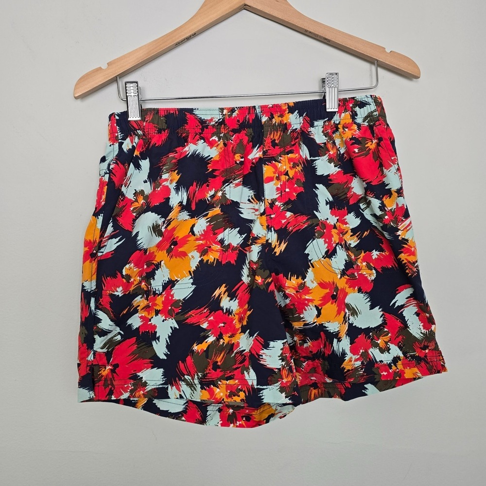 NWT Columbia Women Walnut River Nocturnal Typhoon Blooms Shorts S Lightweight - Picture 2 of 11